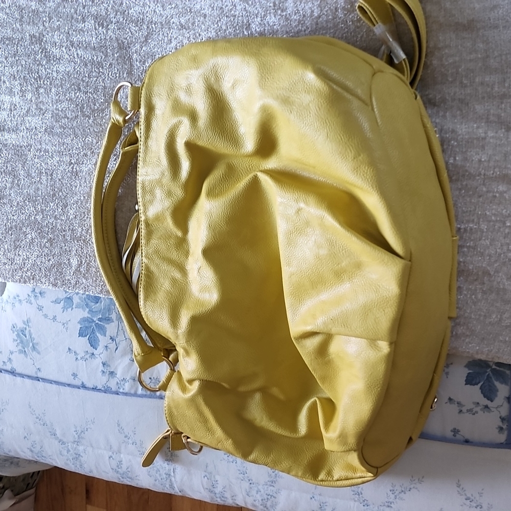 Handbag - Picture 2 of 3